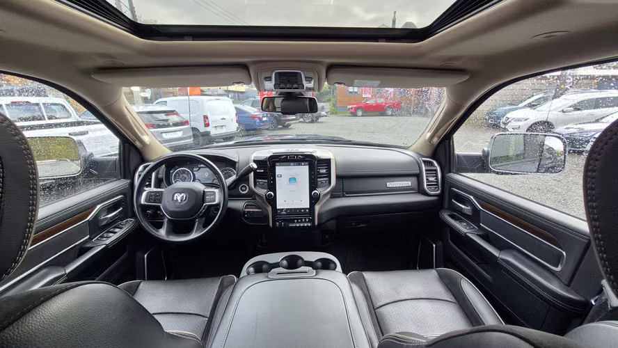 RAM 2500 LARAMIE 2023 - Imagen 18