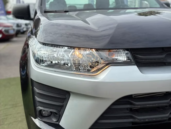 Chevrolet Colorado 2.8TD WT MT 4WD S (C) 2025 - Imagen 10