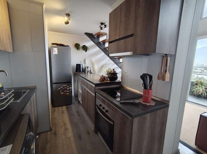 DUPLEX EN SAN MIGUEL, AMPLIO Y LUMINOSO! 2D + 2B + - Imagen 4