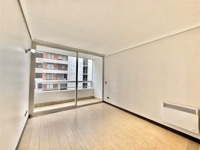 Arriendo Depto 2 dorm. 2 baños Estac. y Bodega en Macul - Imagen 1