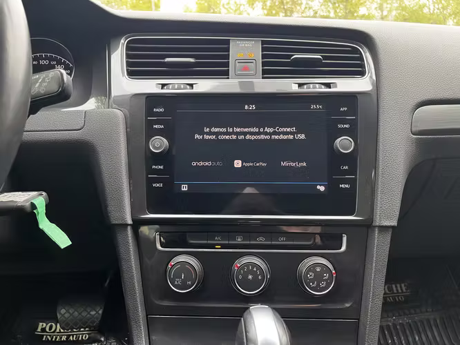 VOLKSWAGEN GOLF 1.6 AUT. 2018 ÚNICO DUEÑO 80.000 KM. - Imagen 16