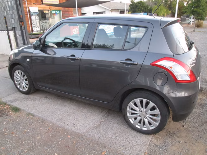 SUZUKI SWIFT GL 1.4 AUTOMATICO JAPONES - Imagen 4