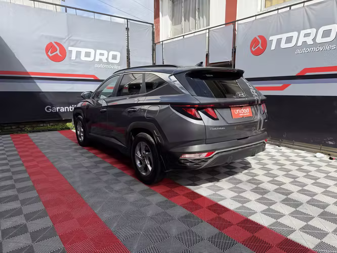 HYUNDAI TUCSON NX4 2.0 AT 4WD (PIE DESDE $5.800.000)