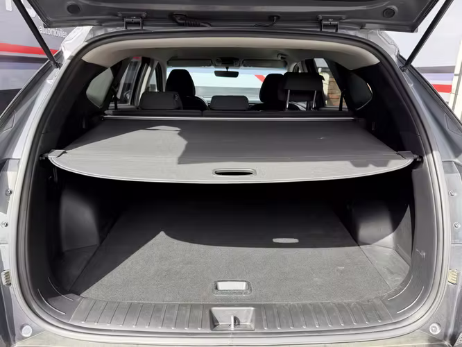 HYUNDAI TUCSON NX4 2.0 AT 4WD (PIE DESDE $5.800.000)