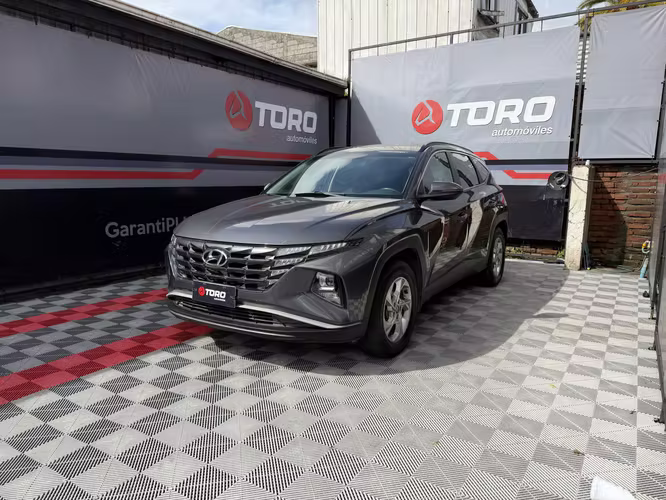 HYUNDAI TUCSON NX4 2.0 AT 4WD (PIE DESDE $5.800.000)