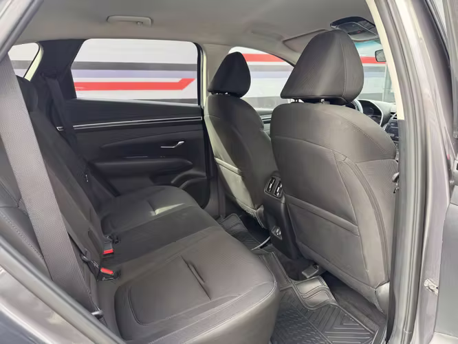 HYUNDAI TUCSON NX4 2.0 AT 4WD (PIE DESDE $5.800.000)