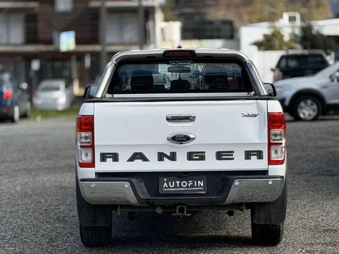 FORD Ranger 3.2 XLT 4X4 DIESEL DOB. CAB. AT 4P 2023