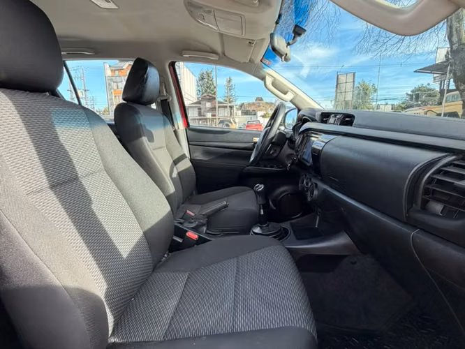 TOYOTA Hilux 2.4 DX DIESEL DCAB TSS 4X4 MT 4P 2022