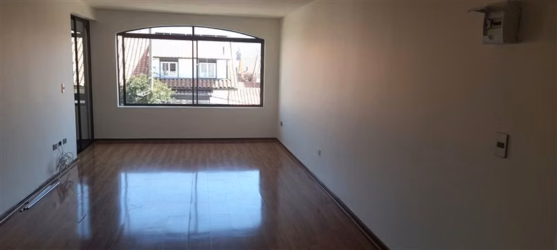Departamento en arriendo de 3 dorm. en Vitacura
