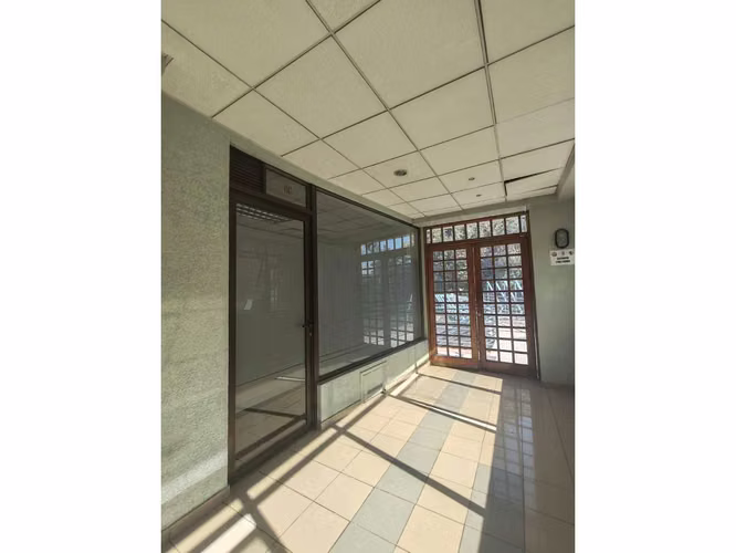 VENDO LOCAL TIPO OCICINA - APUMANQUE (183574) - Imagen 23