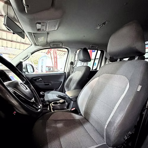 Volkswagen Amarok 2.0 TDI (2017) - Imagen 12