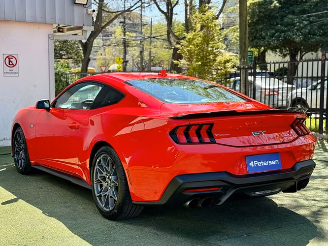 FORD MUSTANG GT PREMIUM COUPE - 2024 | 4711 - Imagen 5