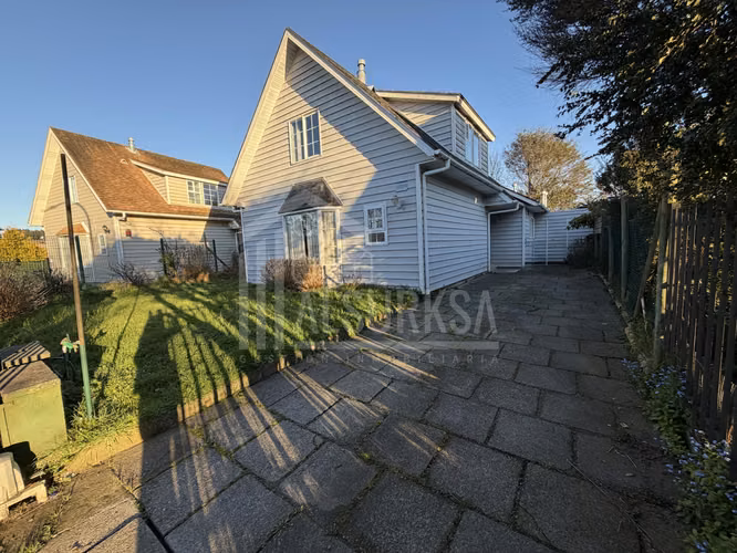 AMPLIA CASA EN ARRIENDO O VENTA , FARO LOS COLONOS