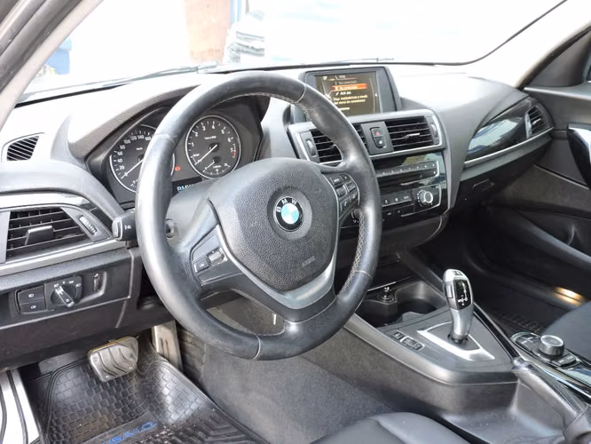 BMW 120I LCI 1.6 2016 - Imagen 4