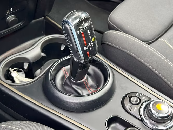 MINI COUNTRYMAN COOPER S 2.0 F60 AT 2021 - Imagen 19