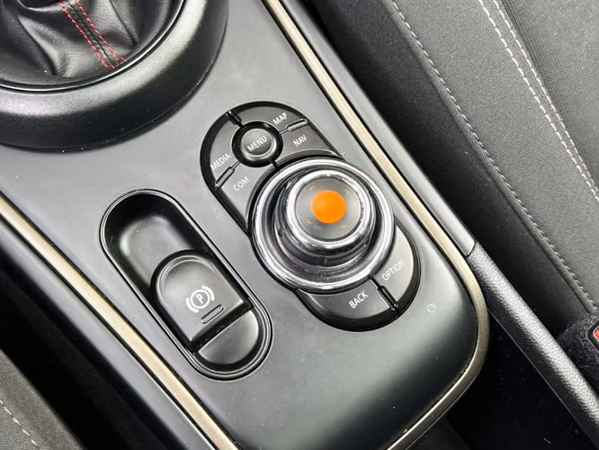 MINI COUNTRYMAN COOPER S 2.0 F60 AT 2021 - Imagen 20