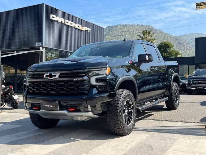 CHEVROLET SILVERADO ZR2 6.2 2025