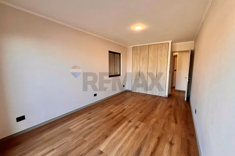 Se arriendo renovada casa en recreo