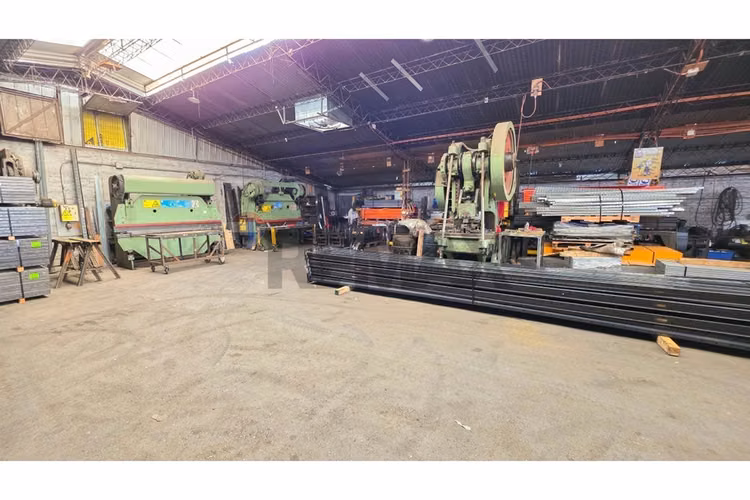 Arriendo comercial / industrial – la cisterna (45)