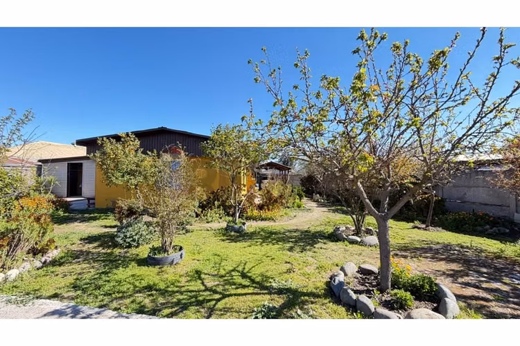 Venta de amplia casa en talagante