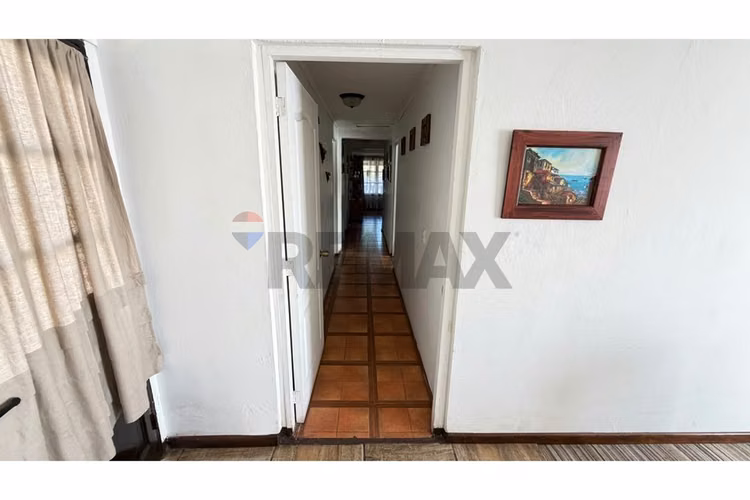 Venta de amplia casa en talagante