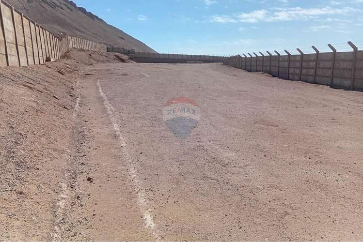 Se vende gran terreno en sector roca roja - Imagen 3