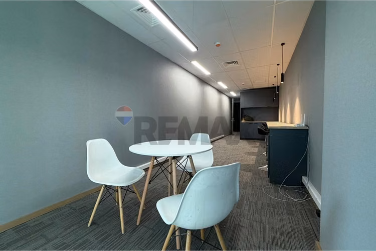Oficina work plaza,  a minutos de portal la dehesa - Imagen 4
