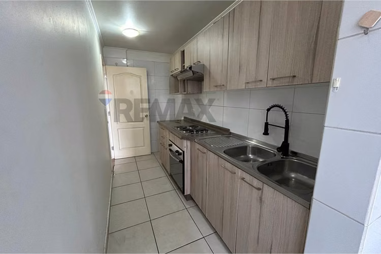 Departamento 2d+2b+e en excelente ubicación - Imagen 4