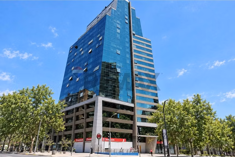 "vende moderna oficina en providencia, 22m²"