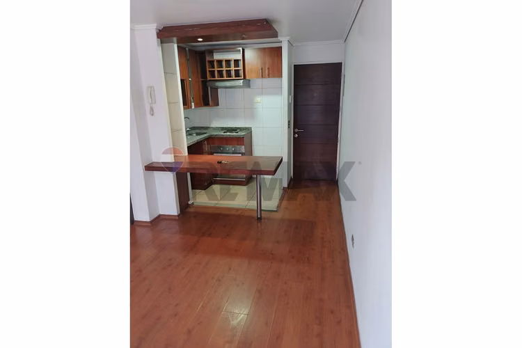 Arriendo departamento santiago centro lira