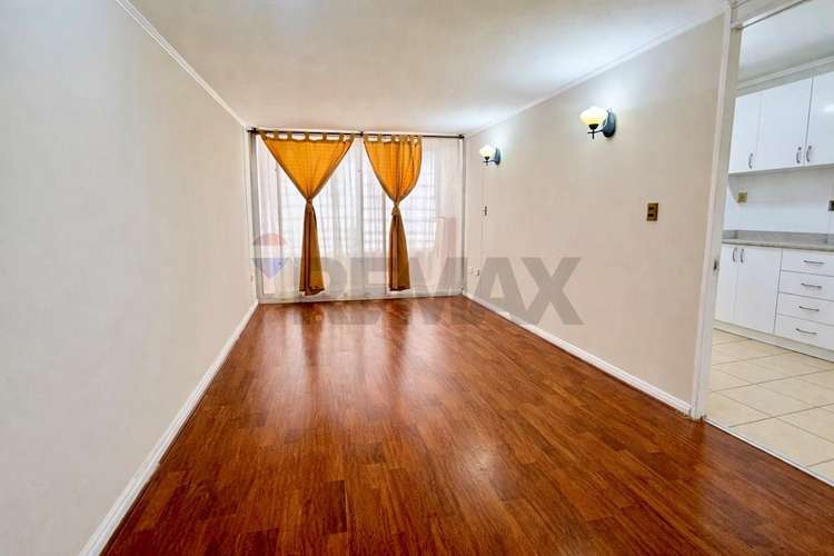 Venta amplio depto 3 d + 1 b - Imagen 3