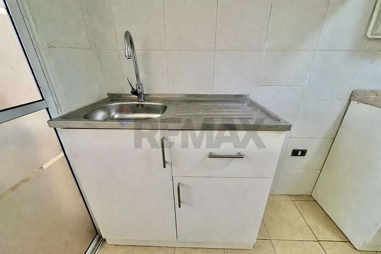 Venta amplio depto 3 d + 1 b - Imagen 8