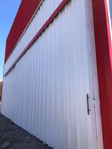 Se arrienda amplia bodega segura