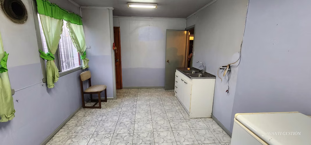 CASA EN VENTA PARA USO COMERCIAL EN SECTOR MIRAMAR - Imagen 13