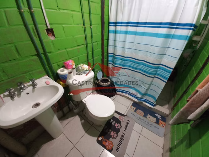 CASA DE DOS PISOS CON 2 DORMITORIOS, 2 BAÑOS, LAMPA - Imagen 16