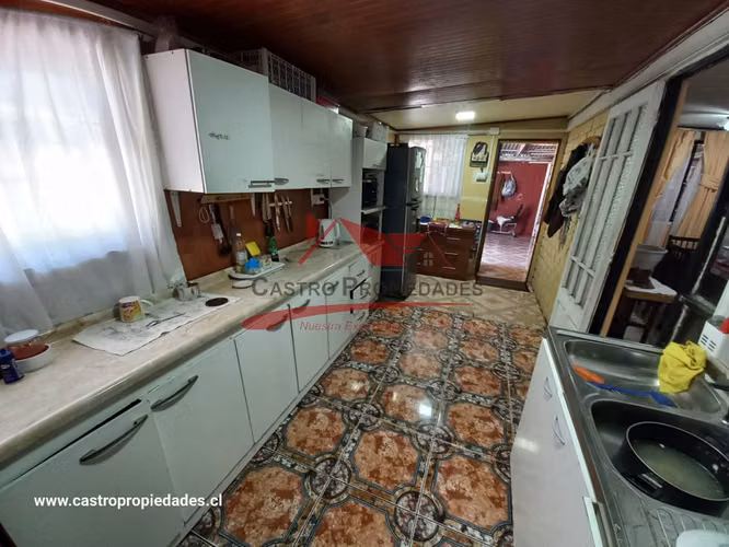 CASA EN QUILICURA, 4 DORMITORIOS 2 BAÑOS - Imagen 12