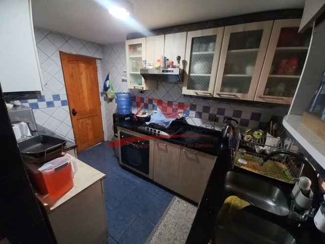 CASA TRES PISOS, 4 DORMITORIOS 4 BAÑOS, QUILICURA - Imagen 10