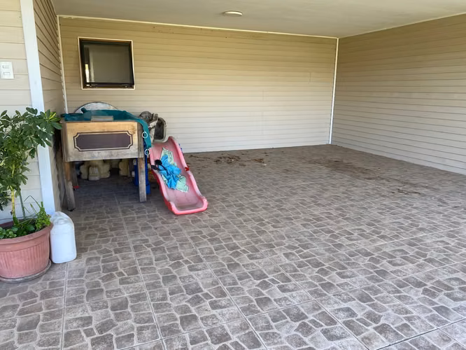 COMODA CASA COUNTRY ANGOSTURA 4 DORMITORIOS 2 SUITES