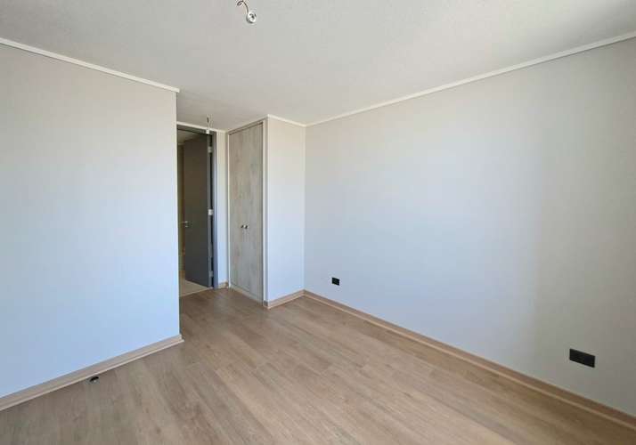 Av. Vicuña Mackenna  (1 Est ) [3470-4]