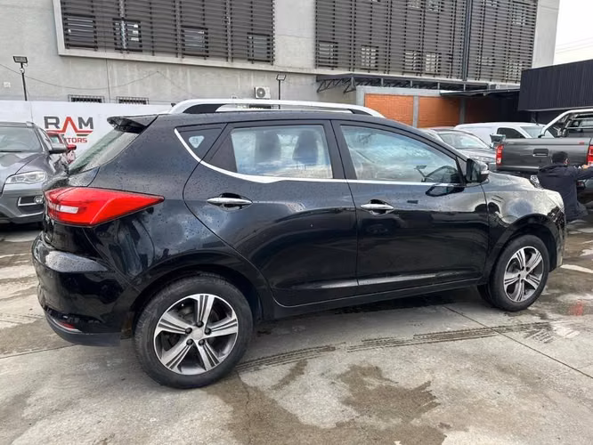 Jac Js2 1.5 LUXURY 4X2 MT 5P. - Imagen 4