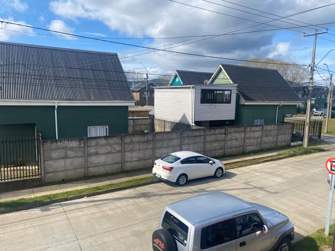 Venta de cómoda casa de tres dormitorios en Collico - Imagen 19