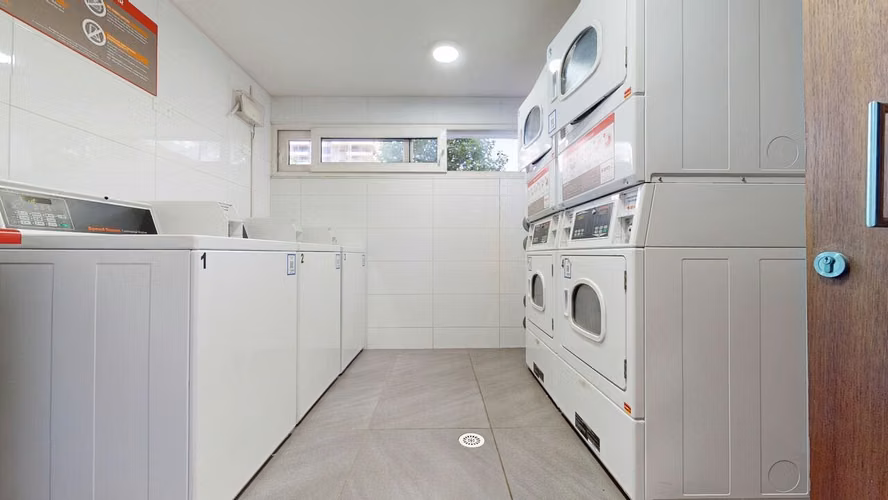 Cocina cerrada | Vista Oriente | Estacionamiento (183596) - Imagen 16