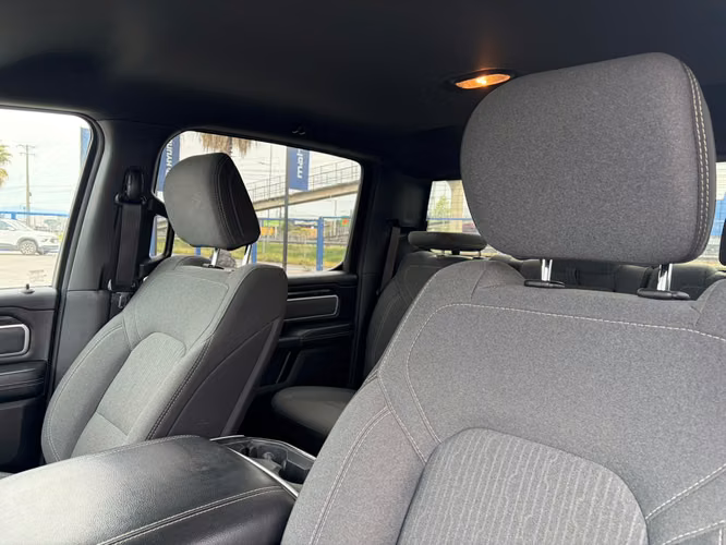 RAM 1500 BIG HORN CREW CAB 4X4 3.6 AUT - Imagen 9