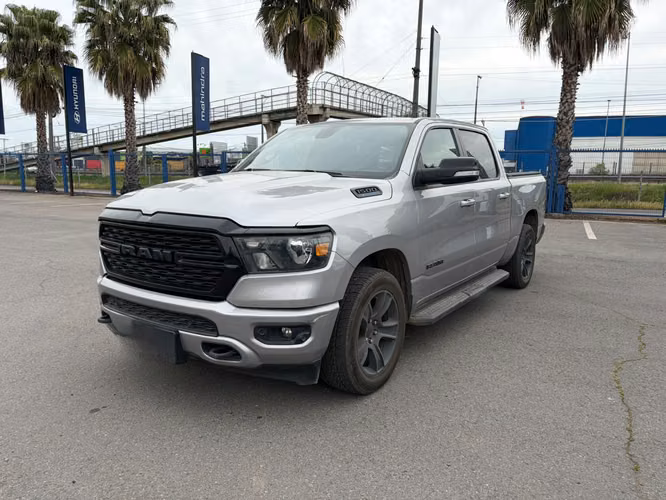 RAM 1500 BIG HORN CREW CAB 4X4 3.6 AUT
