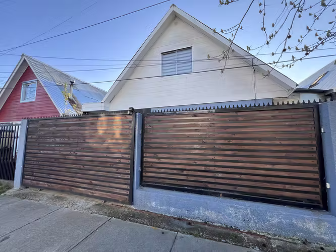 Arriendo Casa Villa Doña Rosa, 3 dormitorios, 2 baños.
