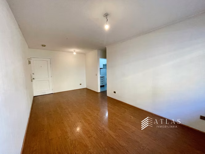 COMODO DEPARTAMENTO DE 2 DORM EN ARRIENDO CON PERFECTA CONECTIVIDAD - Imagen 1