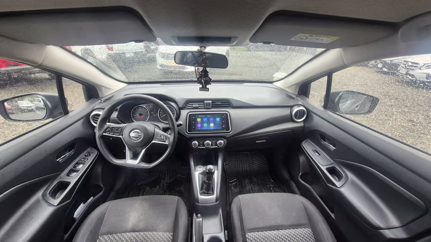 NISSAN VERSA 1.6 2022 - Imagen 17
