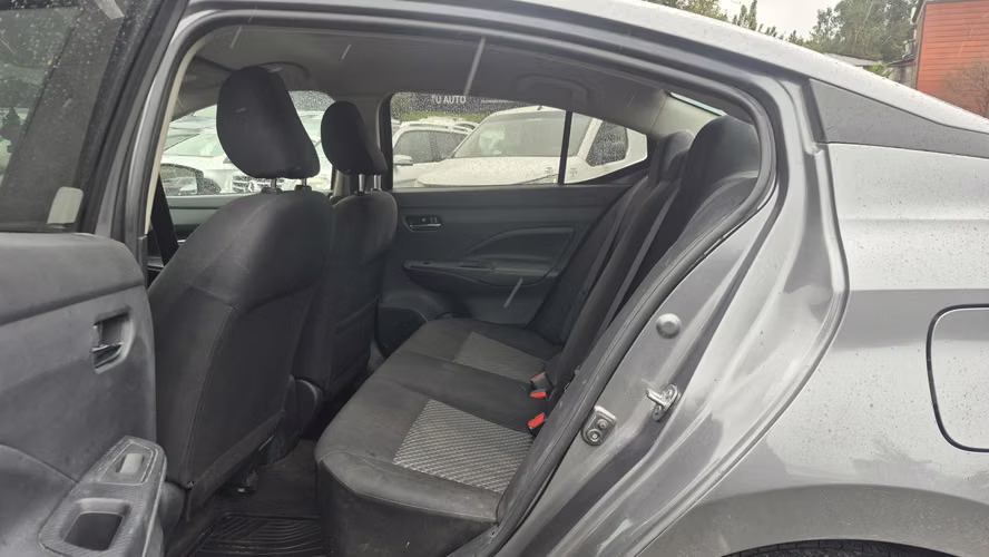 NISSAN VERSA 1.6 2022 - Imagen 14