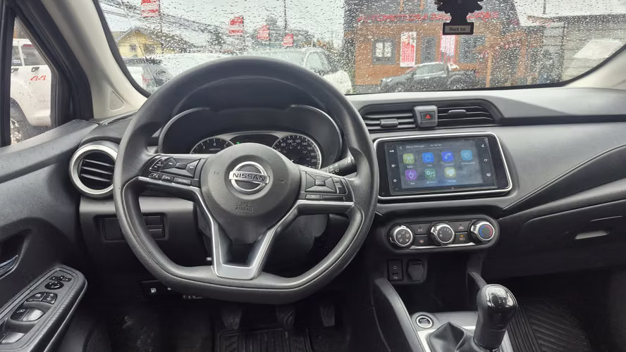 NISSAN VERSA 1.6 2022 - Imagen 16