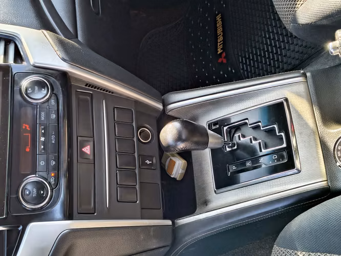 MITSUBISHI L200 2019 - Imagen 11